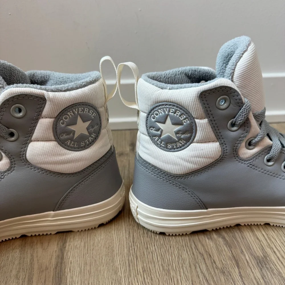 Converse Chuck Taylor All Star Berkshire Boot Grey White Mens 8 Women's 10